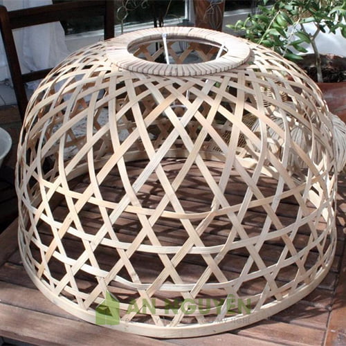 đèn mây tre kiểu bu gà Việt Nam