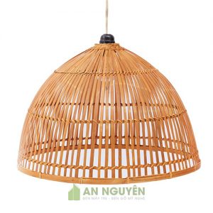 Đèn tre hình nơm cá trang trí quán cafe ở TPHCM