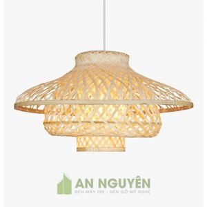 Mẫu đèn mây tre trang trí thả trần hình ngôi nhà sàn lạ mắt