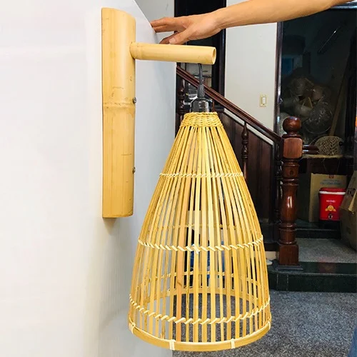 Đèn Mây Tre: Mẫu đèn vách mây tre nơm cá phi 25 cm