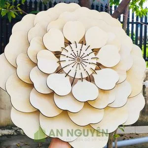 Đèn Gỗ: Mẫu đèn thả gỗ trang trí hình hoa mai cực đẹp