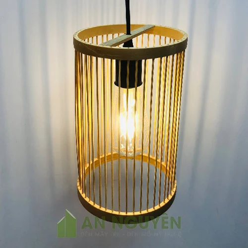 Hình-ảnh-2-Mẫu-đèn-tăm-tre-đan-hình-trụ-đơn-giản-giá-rẻ-ở-TPHCM-(1)