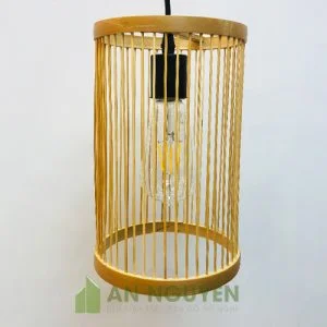 Hình-ảnh-2-Mẫu-đèn-tăm-tre-đan-hình-trụ-đơn-giản-giá-rẻ-ở-TPHCM-(1)