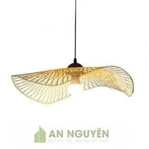 Đèn Mây Tre: Mẫu đèn nan tre đan hình lá sen có vành