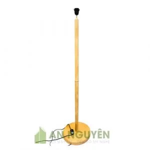 Chân đèn sàn bằng gỗ thật kiểu đế tròn thân trụ dùng cho chụp mây tre