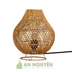 Image-Đèn-Mây-Tre-Mẫu-đèn-bàn-mây-đan-hình-tổ-chim-dòng-dọc4