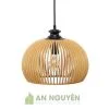 Đèn Gỗ: Mẫu đèn gỗ nửa cầu thả trần trang trí phòng khách cực đẹp