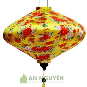 Đèn Vải: Mẫu đèn lồng Hội An kiểu đĩa bay vải phi hoa văn trang trí nhà hàng Việt