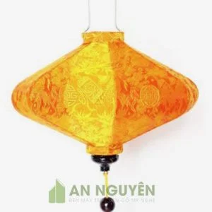 Đèn Vải: Mẫu đèn lồng Hội An kiểu đĩa bay vải lụa trang trí phòng khách sạn