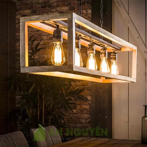 Đèn Gỗ: Mẫu đèn gỗ thả trần 5 bóng trang trí bàn ăn phong cách đơn giản