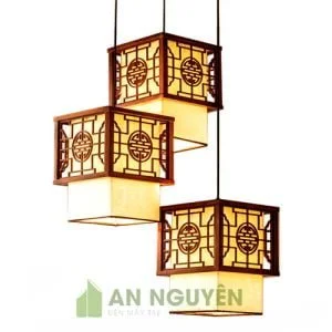 Đèn Gỗ 1 Mẫu đèn gỗ có lồng vải thả trần trang trí khu vực chùa, thờ tự