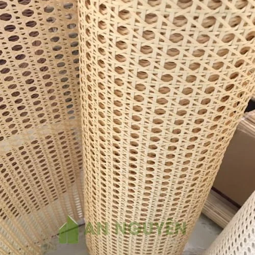 Cuộn mây mắt cáo nhựa giả mây cao 90 cm dài 15 mét