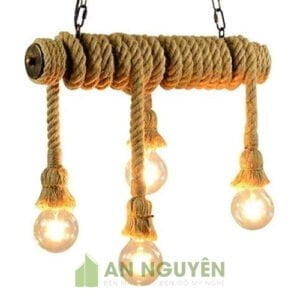 Đèn Mây Tre: Mẫu đèn cây tre quấn thừng 4 bóng thả trần decor quán cafe Vintage