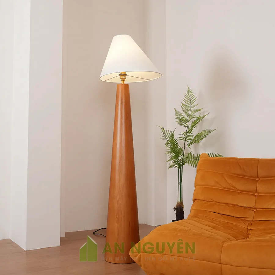 Đèn Gỗ: Mẫu đèn gỗ hình chóp, chụp thiết kế cách điệu trang trí phòng khách