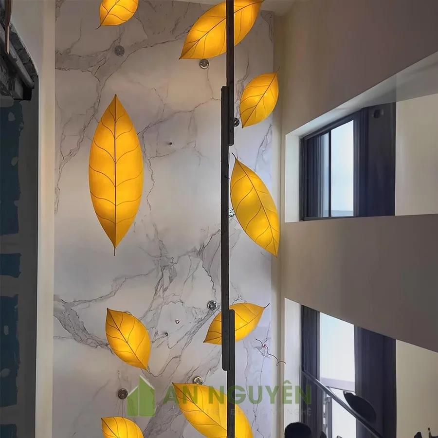 Đèn Vải: Mẫu đèn vải gắn vách hoặc thả trần hình chiếc lá trang trí nhà hàng truyền thống