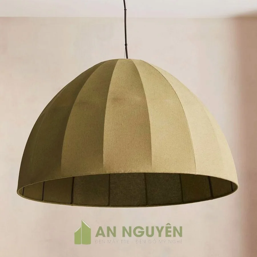 Đèn Vải: Mẫu đèn vải nửa cầu thả trần trang trí bàn ăn gia đình
