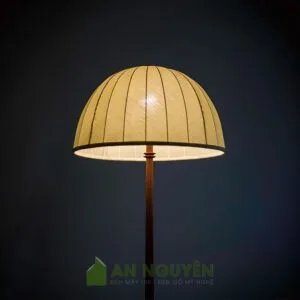 Đèn Vải: Mẫu đèn vải nửa cầu thả trần trang trí bàn ăn gia đình