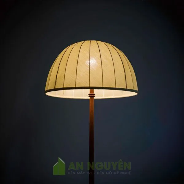 Đèn Vải: Mẫu đèn vải nửa cầu thả trần trang trí bàn ăn gia đình