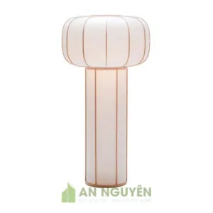 Mẫu đèn vải để sàn trang trí bàn sofa phòng khách