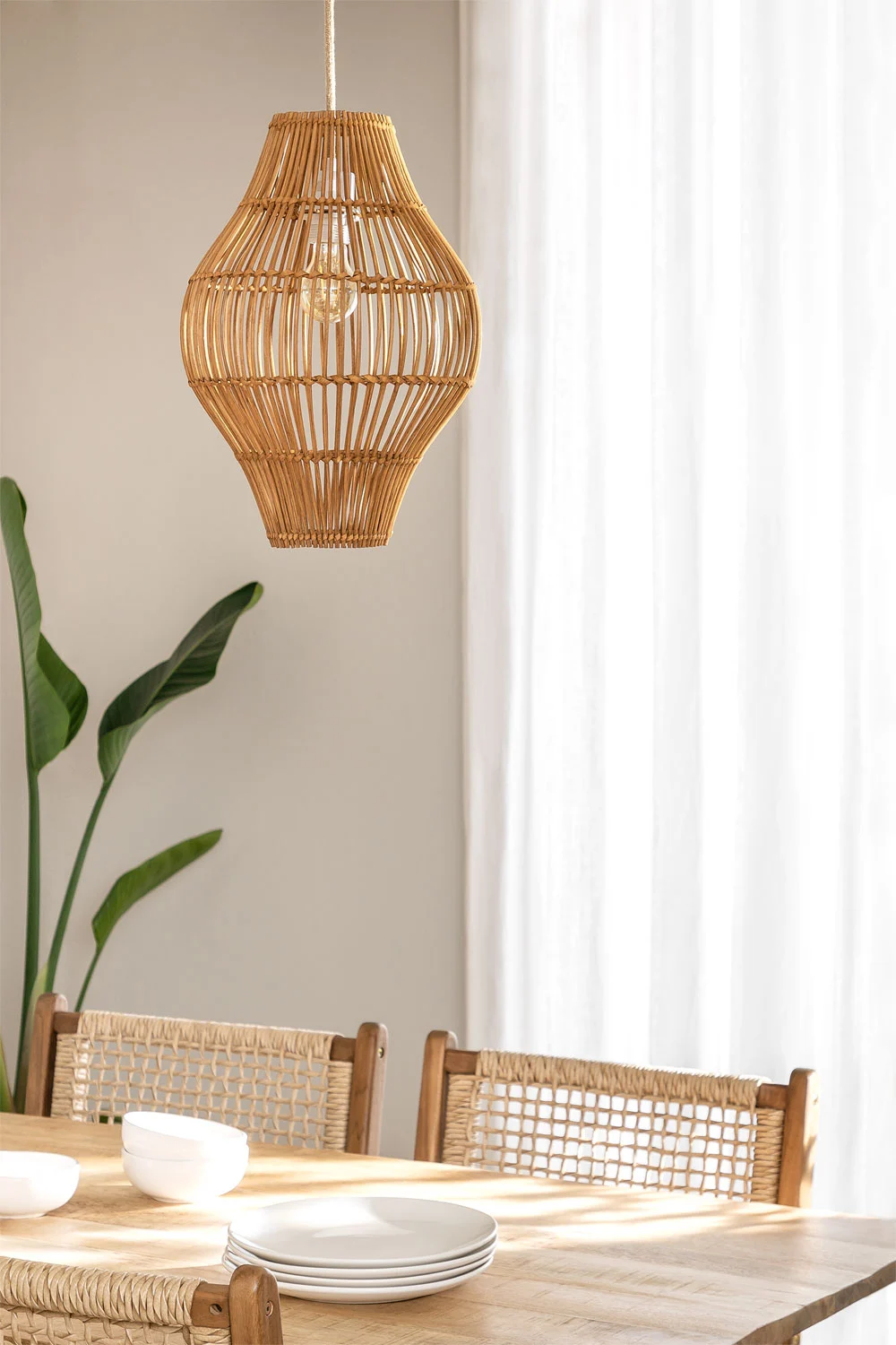 Đèn mây tre thả bàn ăn Đèn mây tre thả bàn ăn