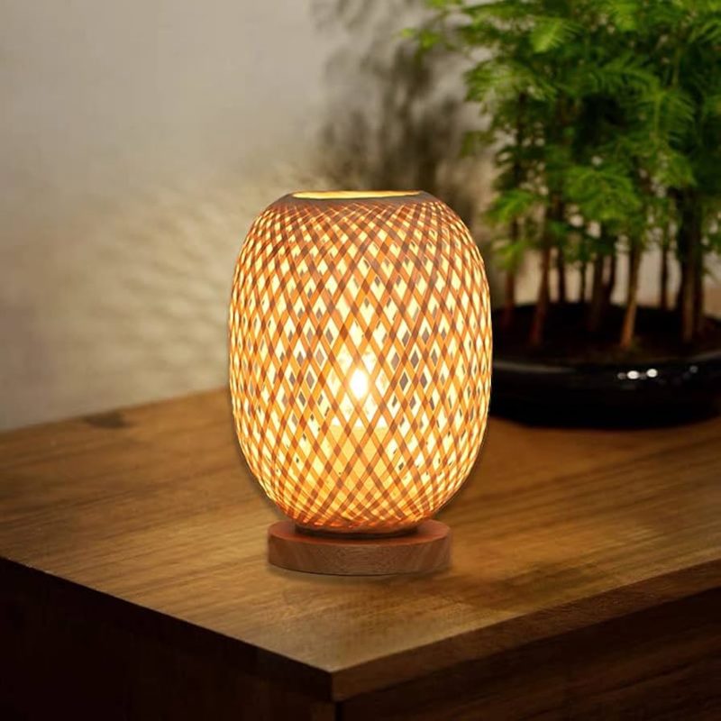 Đèn bàn tre đơn giản giá rẻ